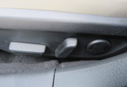 2023 Mazda Mazda3 Hatchback - Image 46