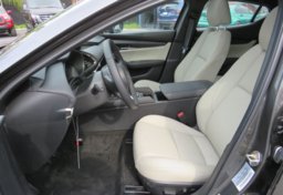 2023 Mazda Mazda3 Hatchback - Image 24