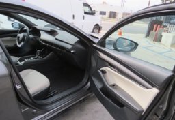 2023 Mazda Mazda3 Hatchback - Image 21