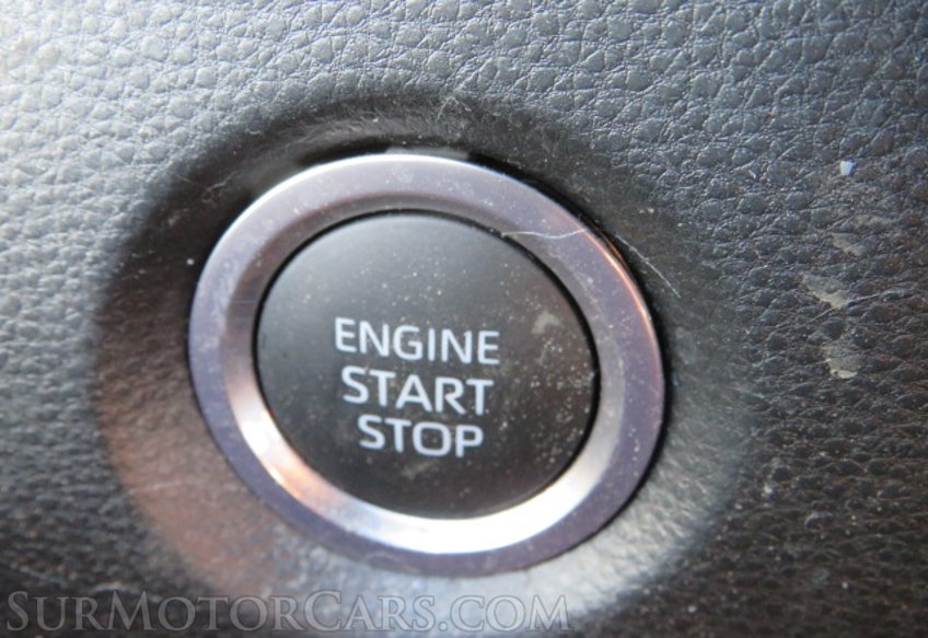 2023 Toyota Corolla Hatchback - Image 33