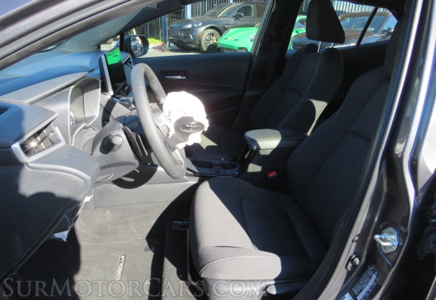 2023 Toyota Corolla Hatchback - Image 27