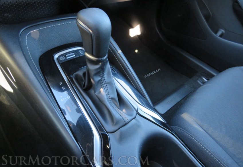 2023 Toyota Corolla Hatchback - Image 37