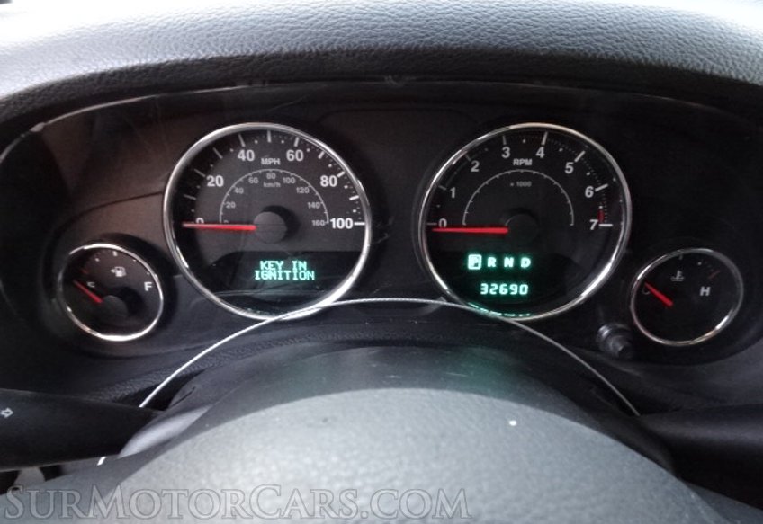 2013 Jeep Wrangler - Image 29