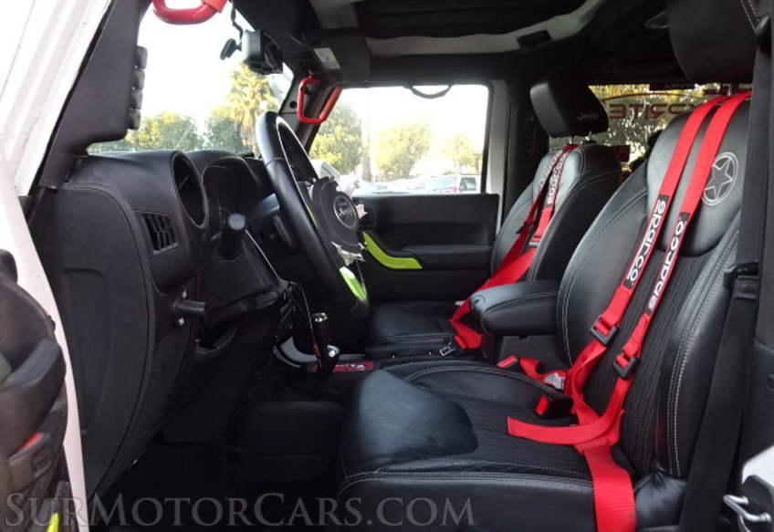 2013 Jeep Wrangler - Image 25