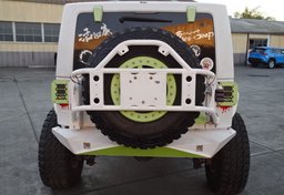 2013 Jeep Wrangler - Image 10