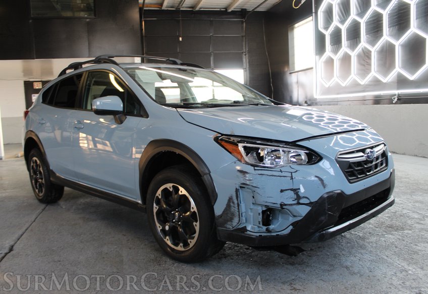 2023 Subaru Crosstrek AWD Premium - Image 4