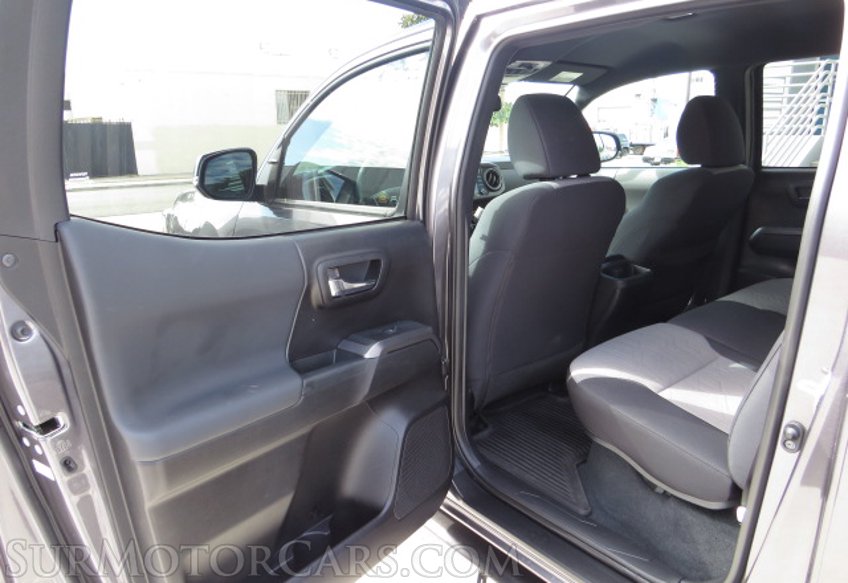 2020 Toyota Tacoma 4WD - Image 26