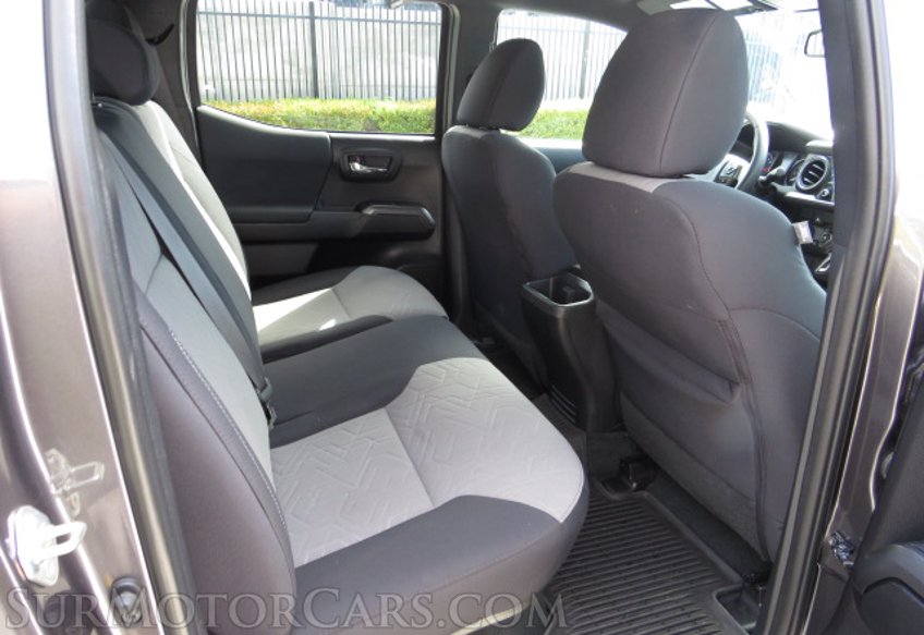 2020 Toyota Tacoma 4WD - Image 35