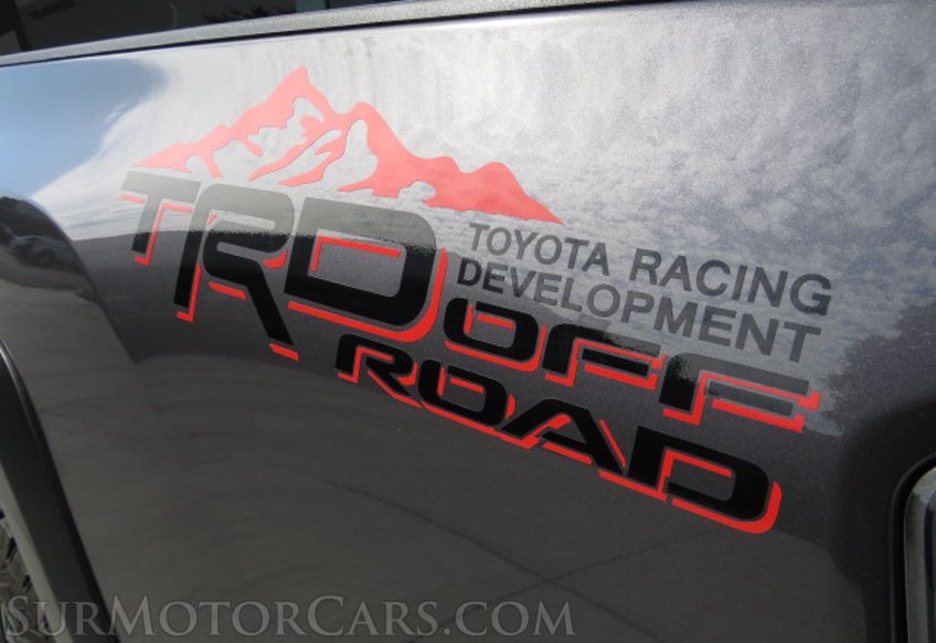 2020 Toyota Tacoma 4WD - Image 23