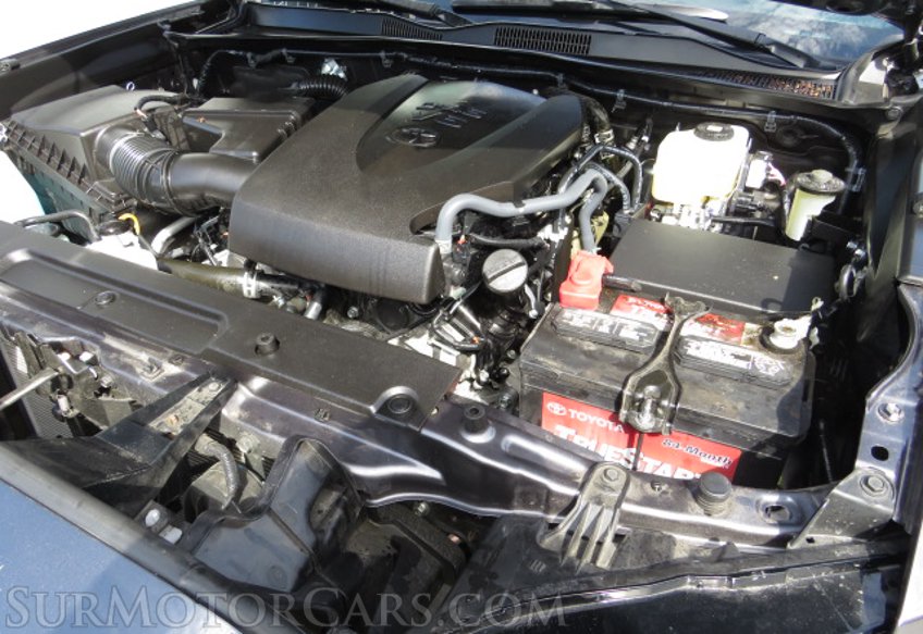 2020 Toyota Tacoma 4WD - Image 60