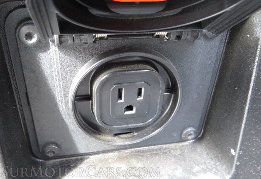 2020 Toyota Tacoma 4WD - Image 19