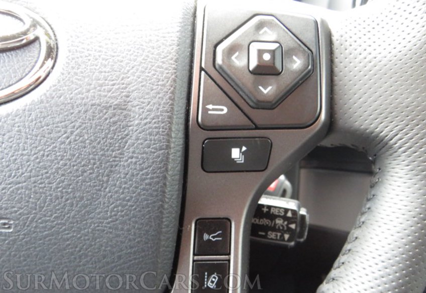 2020 Toyota Tacoma 4WD - Image 42