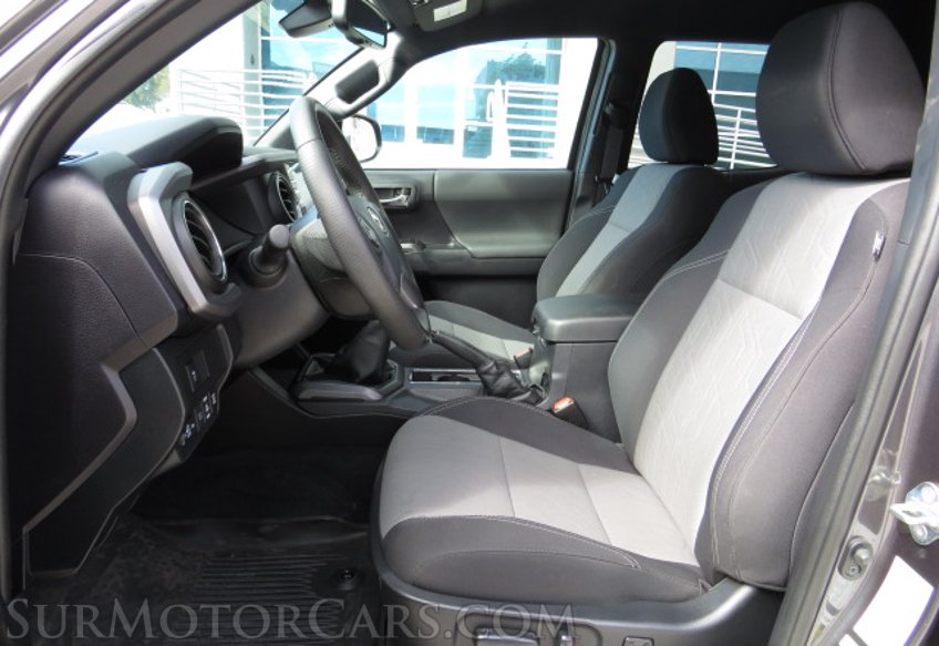 2020 Toyota Tacoma 4WD - Image 28