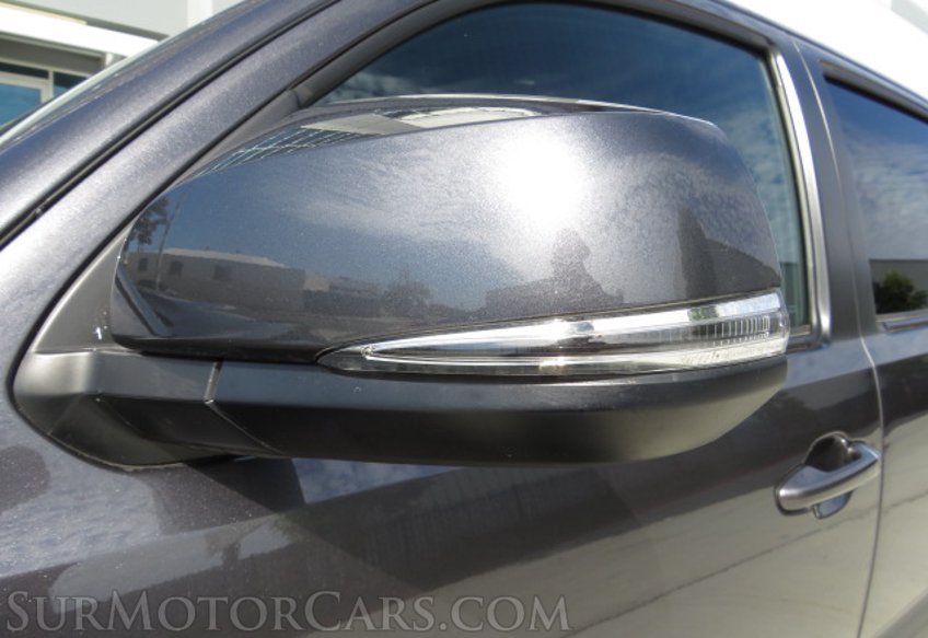 2020 Toyota Tacoma 4WD - Image 16