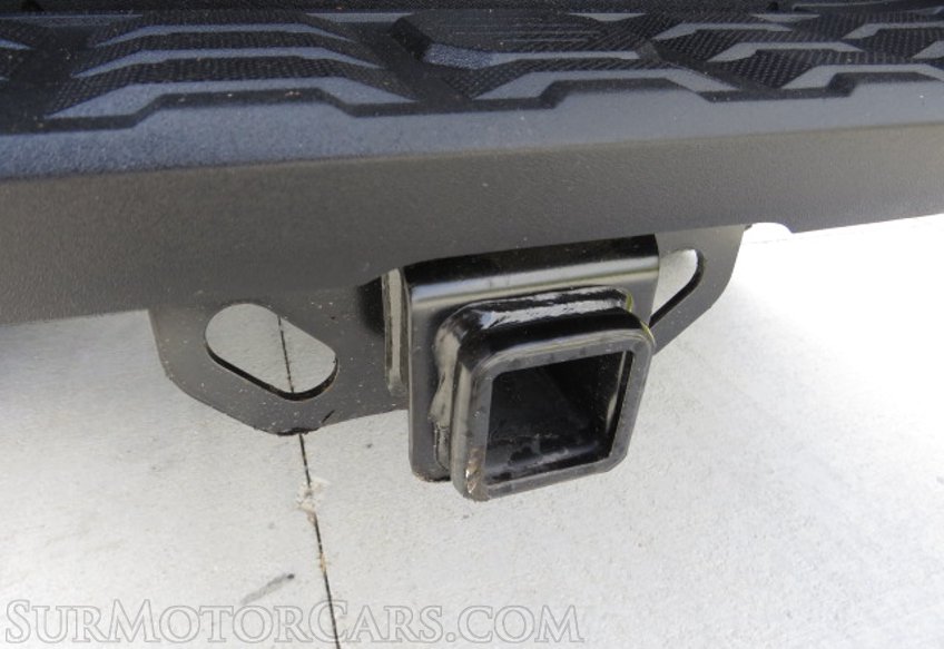 2020 Toyota Tacoma 4WD - Image 21