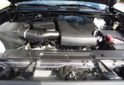 2020 Toyota Tacoma 4WD - Image 59