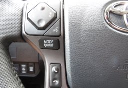 2020 Toyota Tacoma 4WD - Image 41