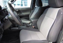 2020 Toyota Tacoma 4WD - Image 36