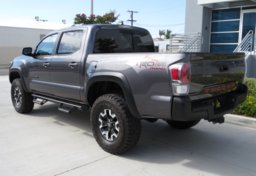 2020 Toyota Tacoma 4WD - Image 7