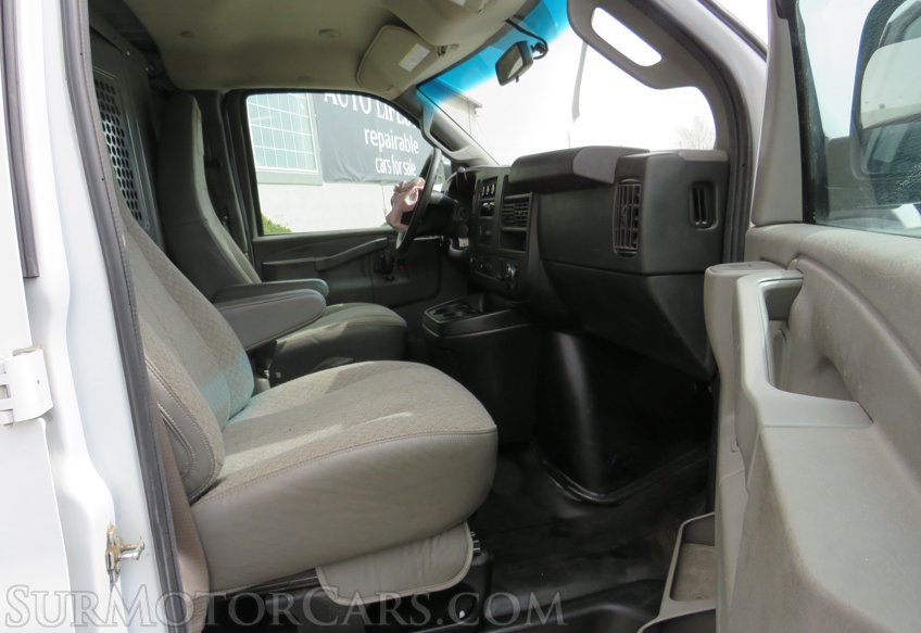 2020 Chevrolet Express Cargo Van - Image 23