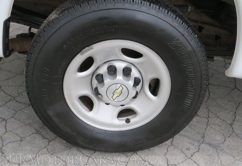 2020 Chevrolet Express Cargo Van - Image 41