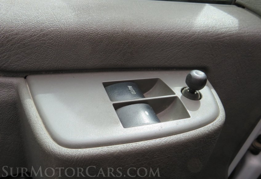 2020 Chevrolet Express Cargo Van - Image 39