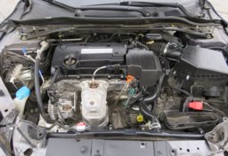 2013 Honda Accord Sdn - Image 46