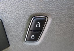 2019 Ford F-150 - Image 40