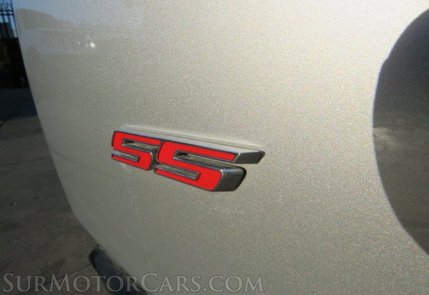 2018 Chevrolet Camaro - Image 16