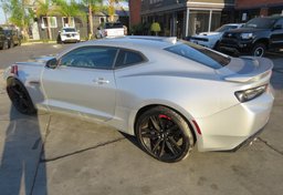 2018 Chevrolet Camaro - Image 7