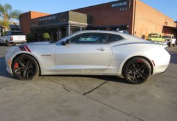 2018 Chevrolet Camaro - Image 5