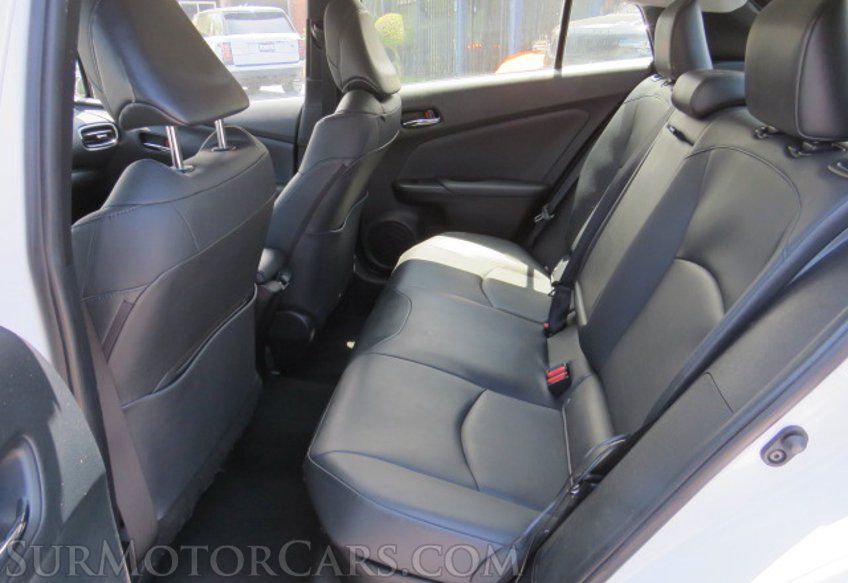 2021 Toyota Prius - Image 31