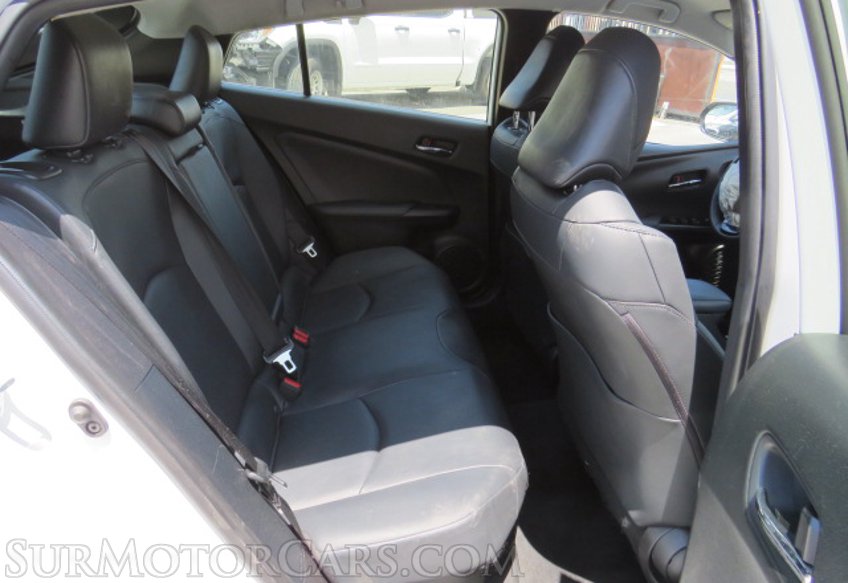 2021 Toyota Prius - Image 30