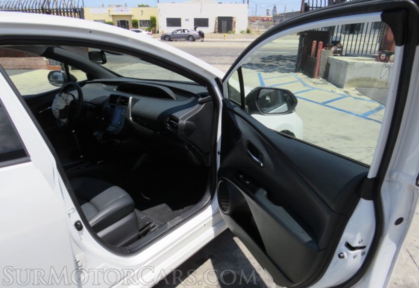 2021 Toyota Prius - Image 22