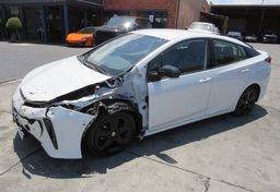 2021 Toyota Prius - Image 2