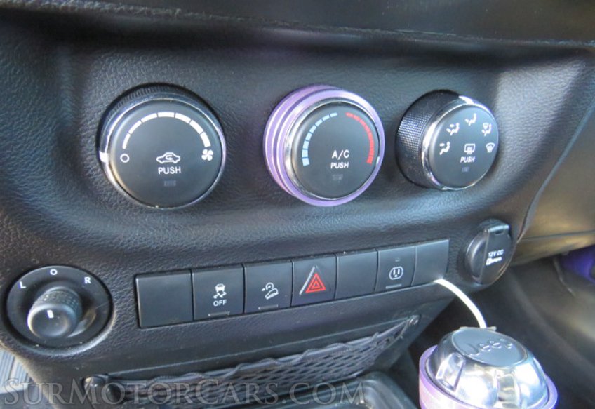 2018 Jeep Wrangler JK Unlimited - Image 33