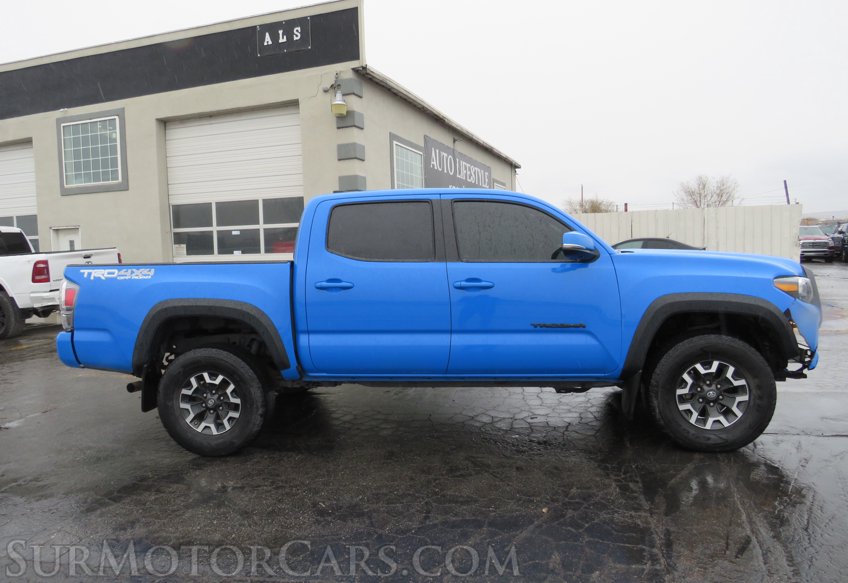 2020 Toyota Tacoma 4WD - Image 9
