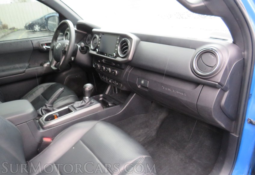 2020 Toyota Tacoma 4WD - Image 25