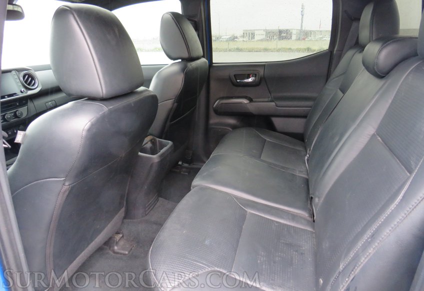 2020 Toyota Tacoma 4WD - Image 29