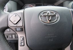 2020 Toyota Tacoma 4WD - Image 32