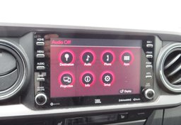 2020 Toyota Tacoma 4WD - Image 38