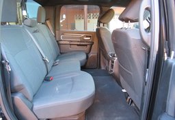 2022 Ram 2500 - Image 34