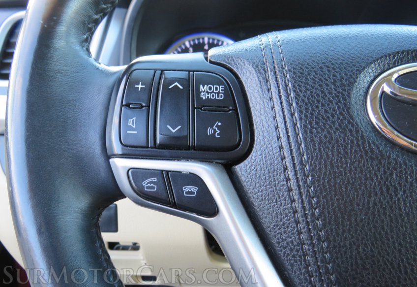 2015 Toyota Highlander - Image 38