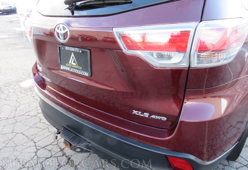 2015 Toyota Highlander - Image 21