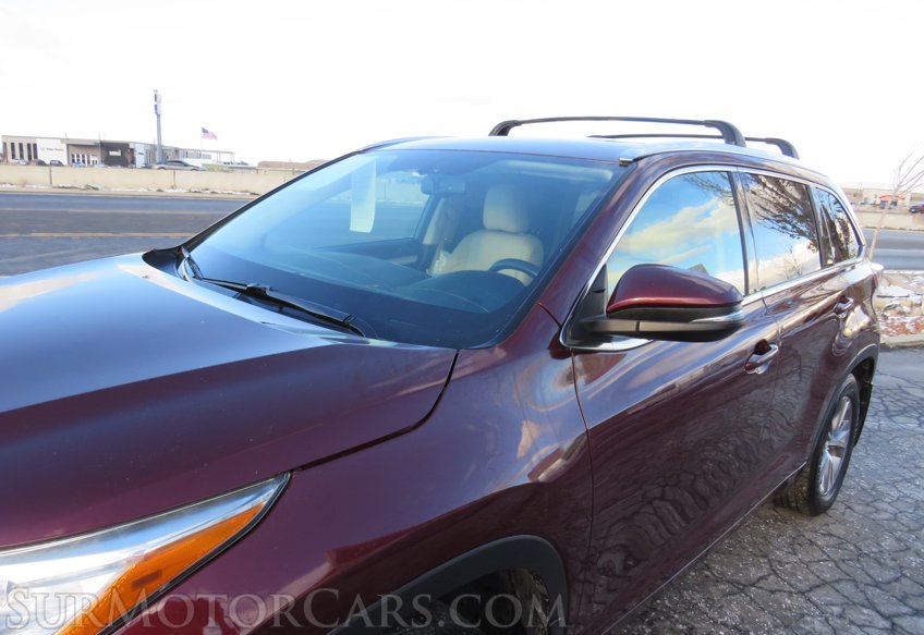 2015 Toyota Highlander - Image 14