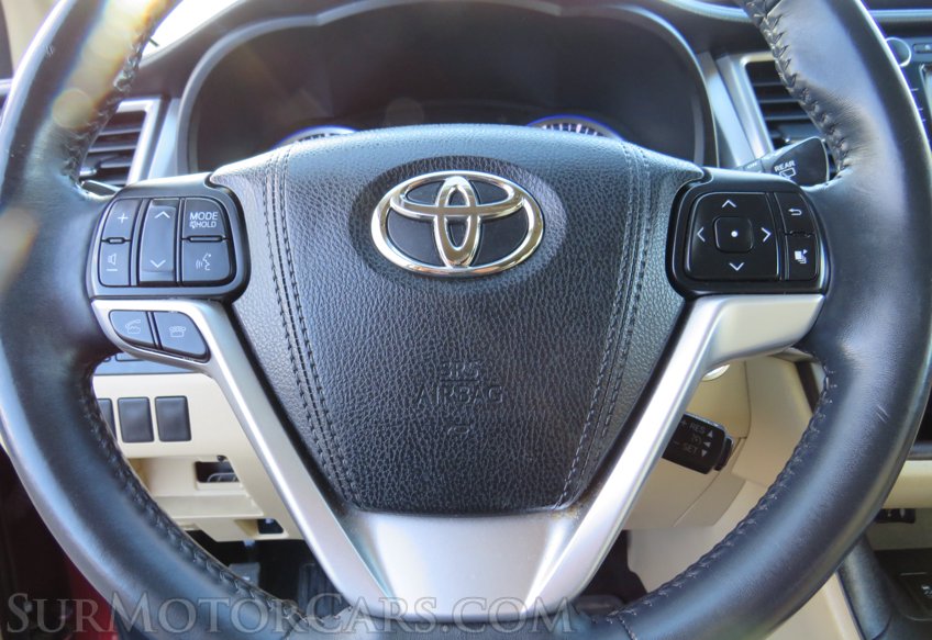 2015 Toyota Highlander - Image 37