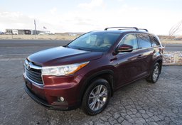 2015 Toyota Highlander - Image 5