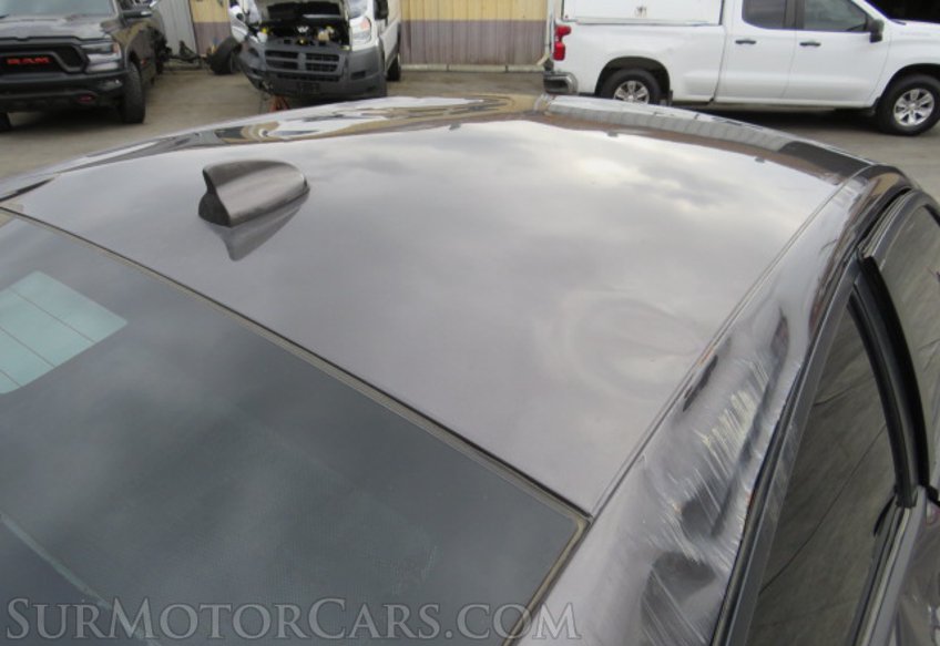 2018 Dodge Charger - Image 12