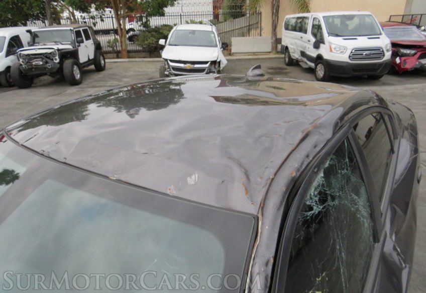 2018 Dodge Charger - Image 11