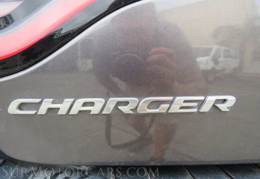 2018 Dodge Charger - Image 13